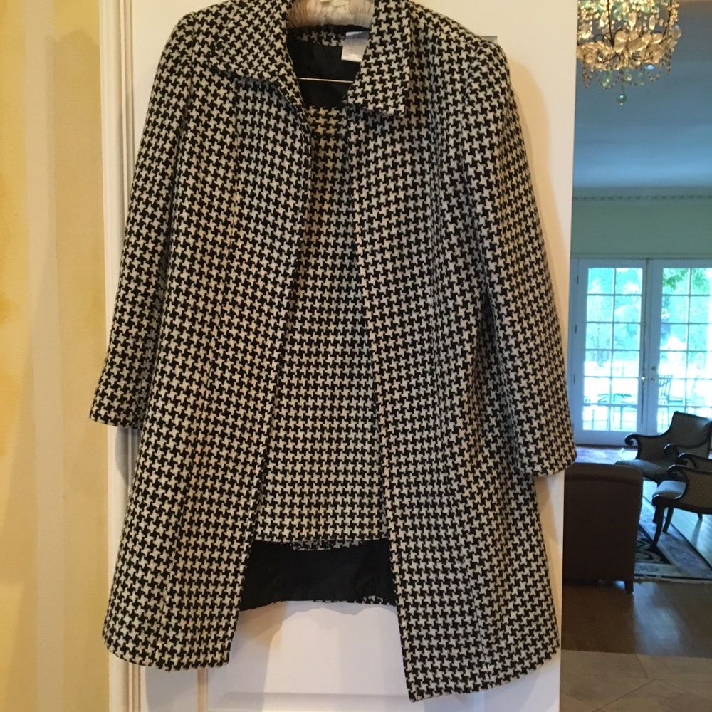 JG Hook Hounds Tooth Coat & Skirt